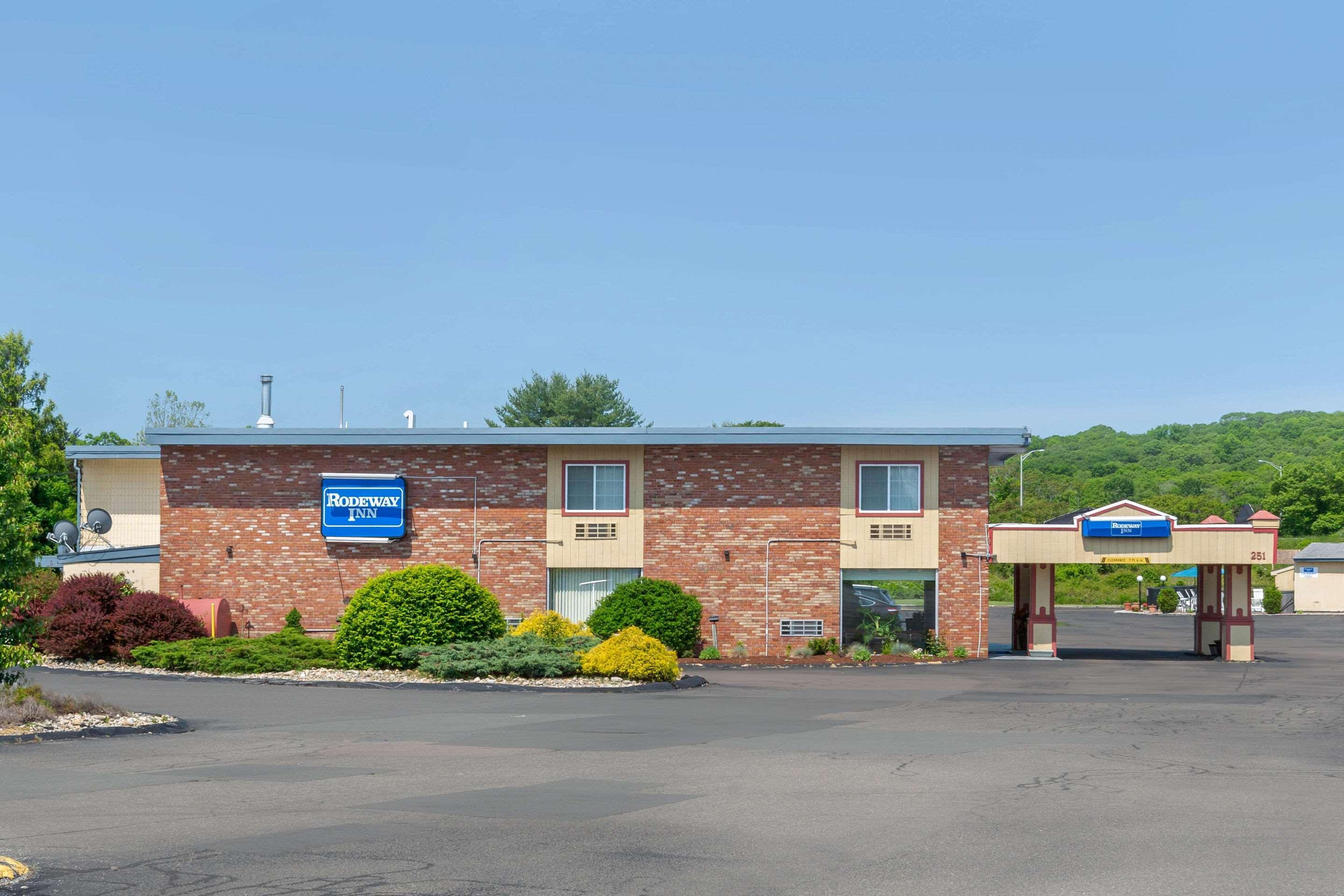 Rodeway Inn Mystic Esterno foto