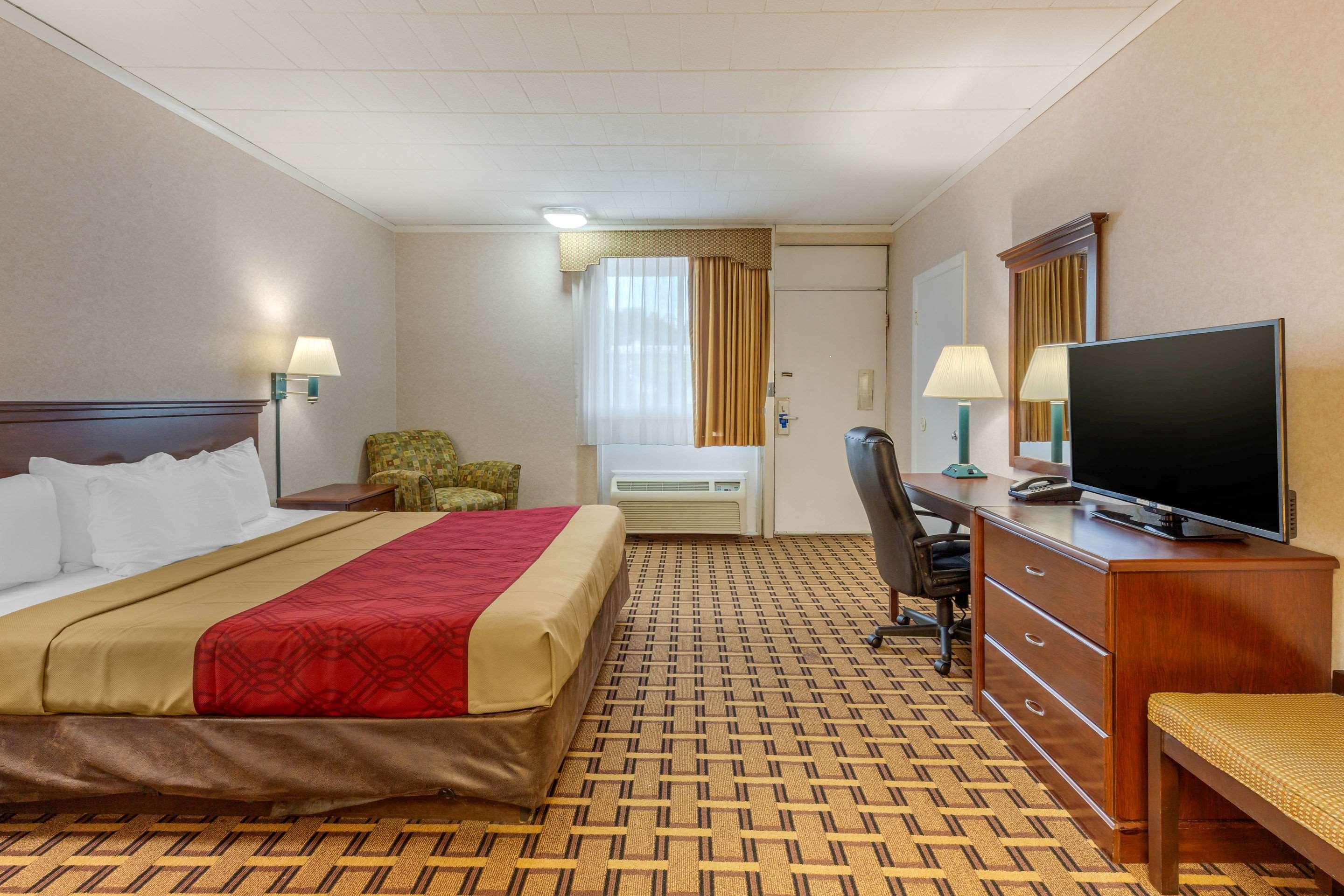 Rodeway Inn Mystic Esterno foto