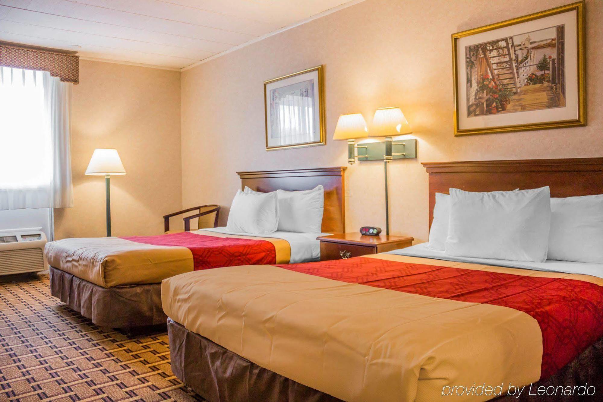 Rodeway Inn Mystic Esterno foto