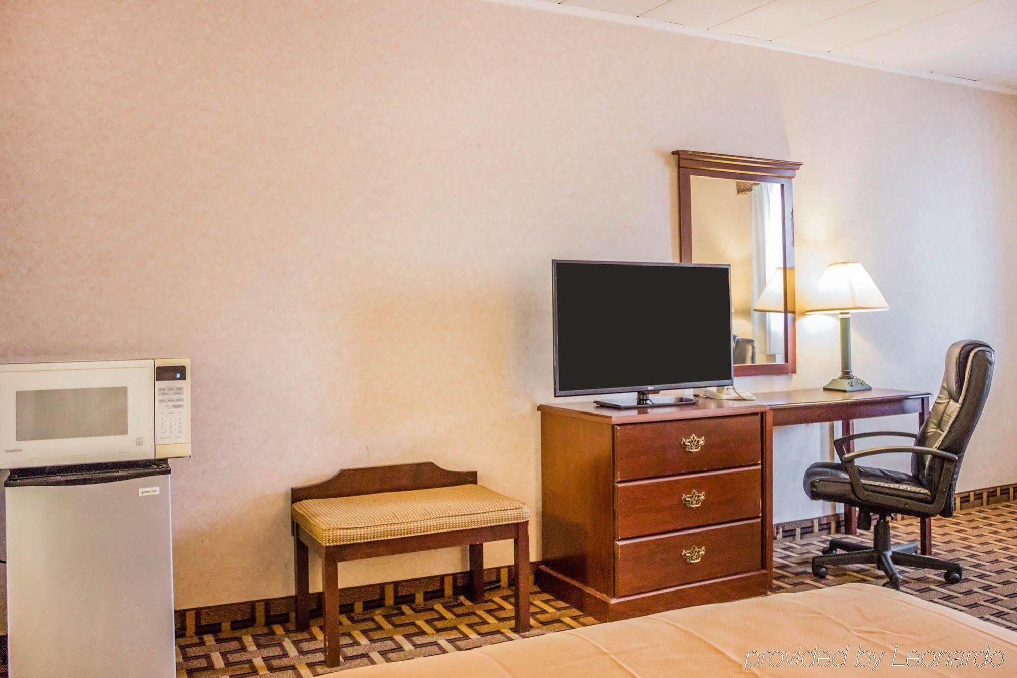 Rodeway Inn Mystic Esterno foto